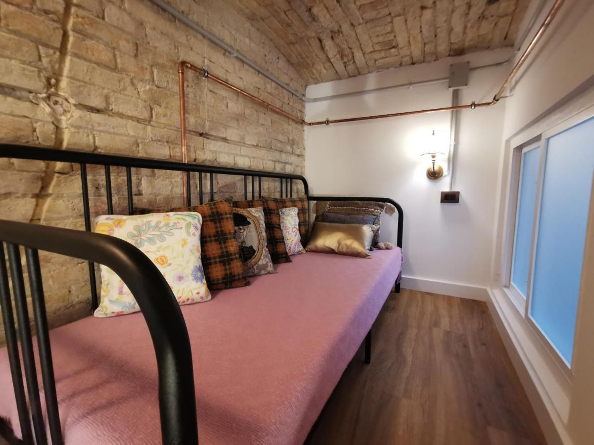 Апартаменти The Address Loft 22ppl *