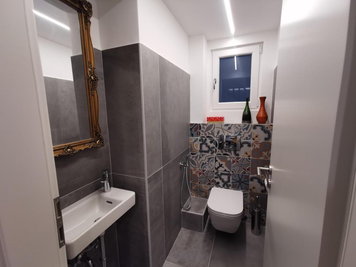 Апартаменти The Address Loft 22ppl Будапешт