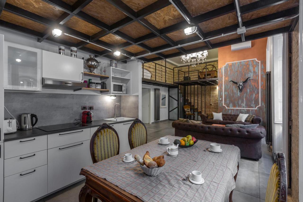 Апартаменти The Address Loft 22ppl *