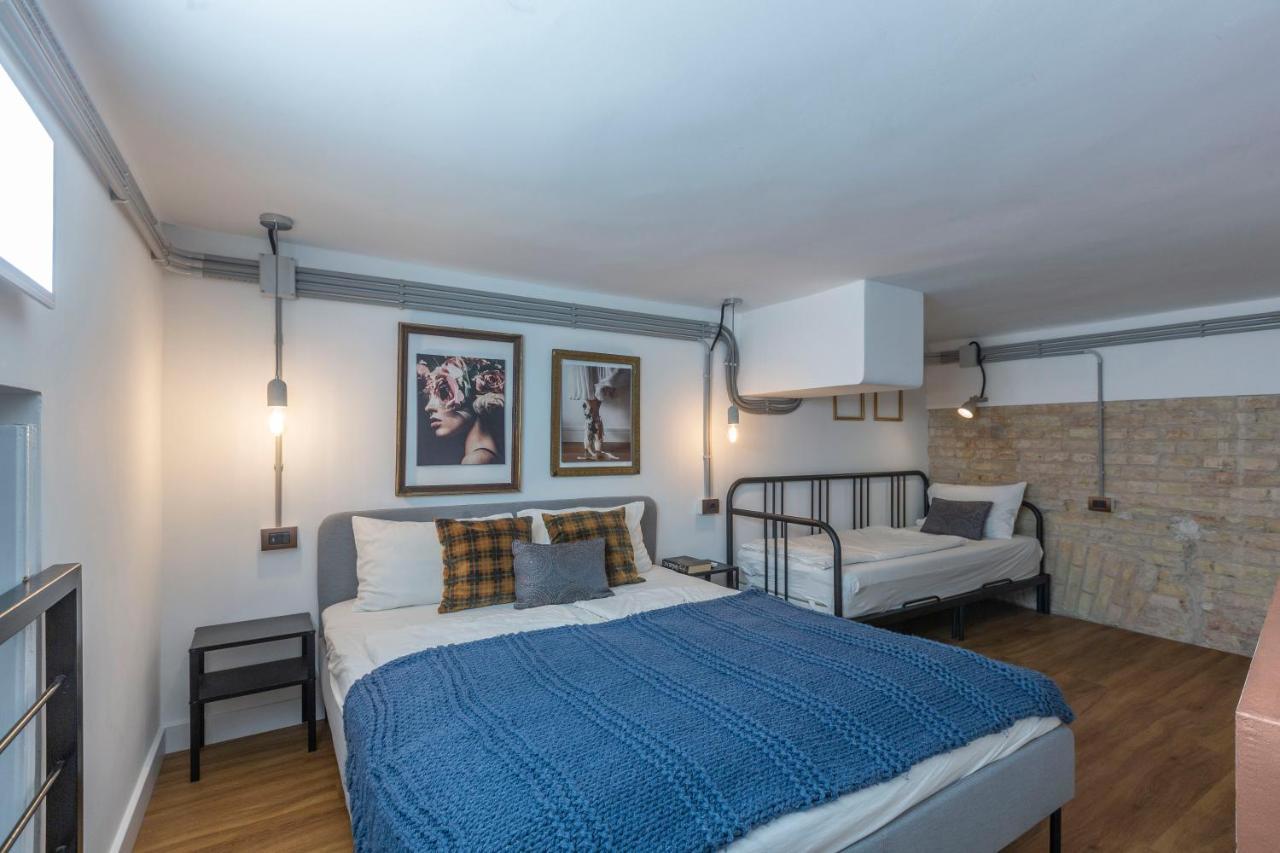 The Address Loft 22ppl Апартаменти Будапешт
