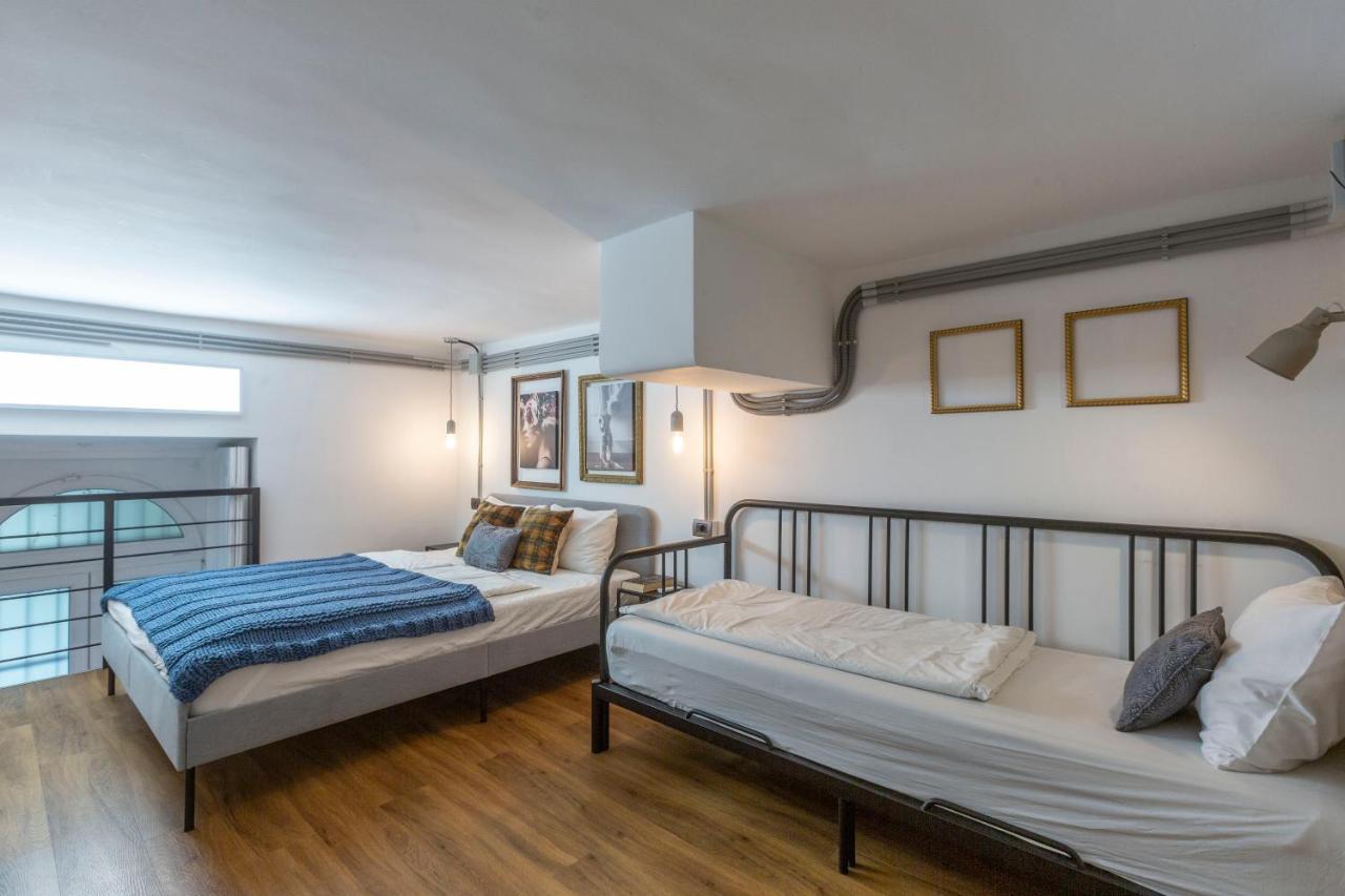 Апартаменти The Address Loft 22ppl